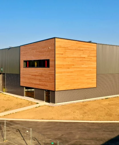 bâtiment stonehedge louvres (9)